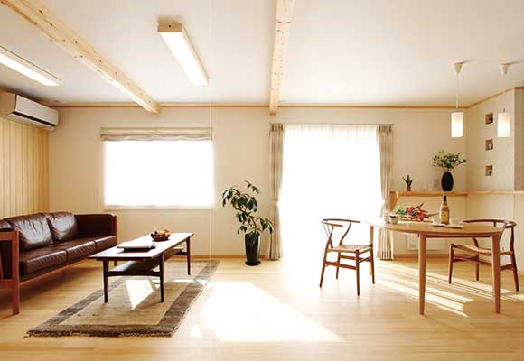 共働きにうれしい大収納と家事動線、太陽光発電のエコ住宅　新築　札幌　注文住宅　工務店　ハウスメーカー