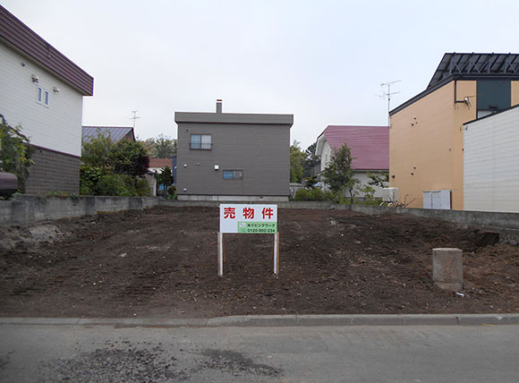 土地の越境物について