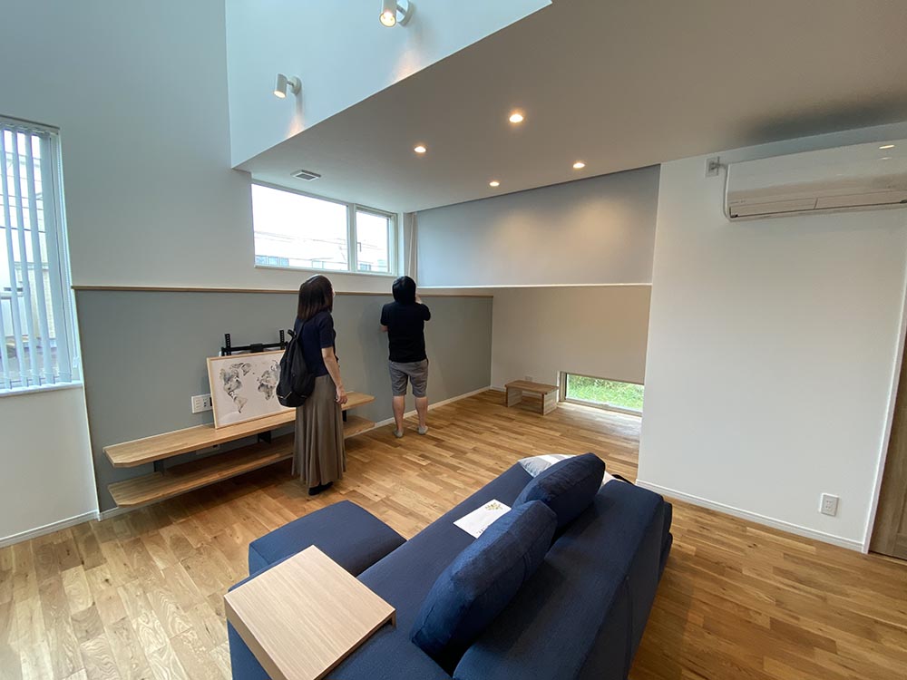 お引き渡し前のチェックを行いました。