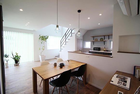 「ペットと暮らす家事楽な家」を見学してきました。