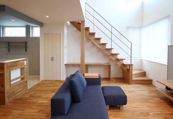 新築・施工事例を追加しました。(ゆったり落ち着く広々リビングの家)