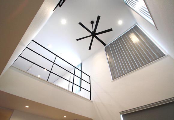 住み手らしさを叶えたアートとピアノ教室のある家